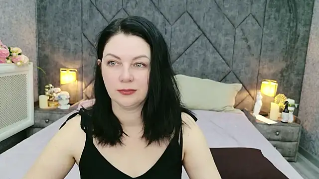 Nina Stane online show from 04.27.26