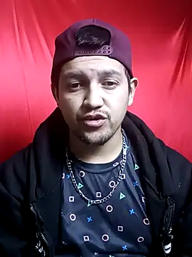 XyeseniaxseX online show from 02.04.26