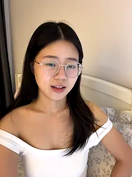 Ella-A9 online show from 10.01.25