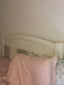 Ella-A9 online show from 11.19.25