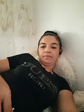 alinaalinutzq online show from 09.24.25