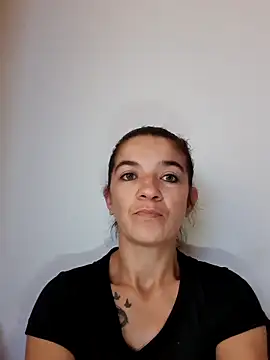 alinaalinutzq online show from 11.01.25