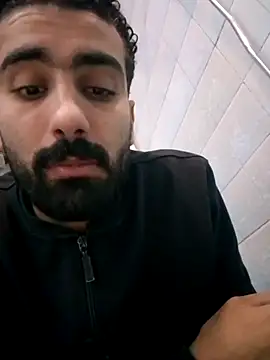 Snapshot of bbbvhhn chatting on 12.17.25 bbbvhhn online show from 12.17.25