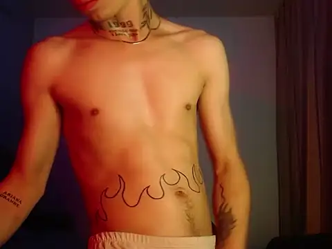 Snapshot of xalejo_max chatting on 09.30.25 xalejo max online show from 09.30.25