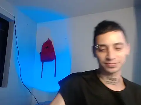 Snapshot of xalejo_max chatting on 10.27.25 xalejo max online show from 10.27.25