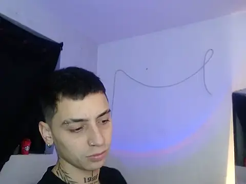 Snapshot of xalejo_max chatting on 11.12.25 xalejo max online show from 11.12.25