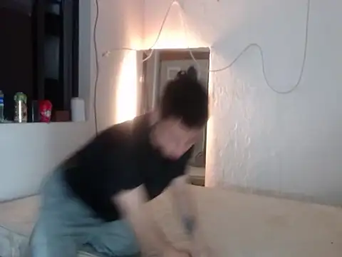 Snapshot of xalejo_max chatting on 11.15.25 xalejo max online show from 11.15.25