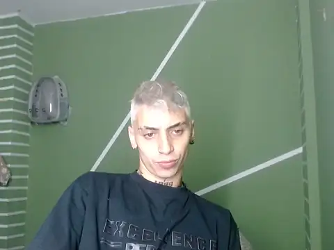 Snapshot of xalejo_max chatting on 01.13.26 xalejo max online show from 01.13.26