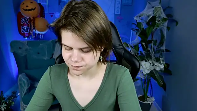 EllieMurler online show from 10.24.25