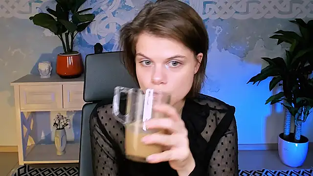 EllieMurler online show from 11.28.25