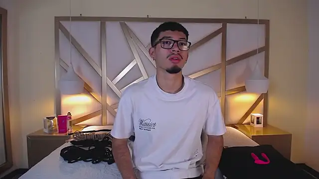 Jaxon Carter online show from 12.14.25