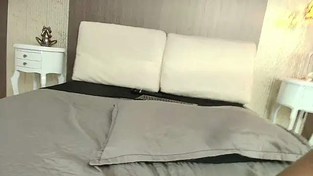 Snapshot of Tiifany_Baker chatting on 02.12.26 Tiifany Baker online show from 02.12.26