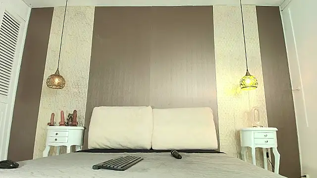 Snapshot of Tiifany_Baker chatting on 02.13.26 Tiifany Baker online show from 02.13.26