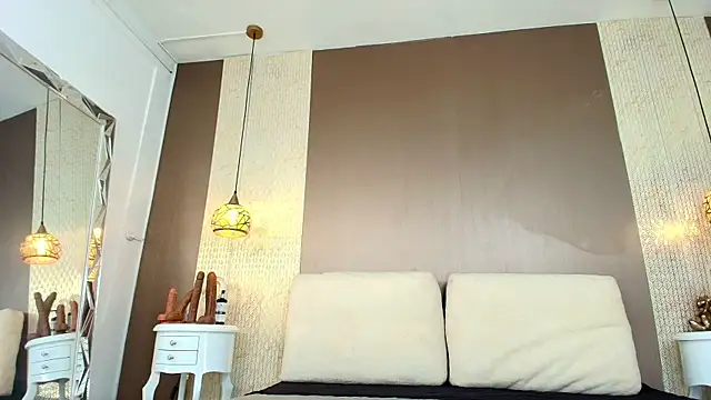 Tiifany Baker online show from 07.20.26