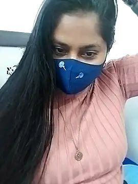 Snapshot of Shy_Peehu chatting on 02.05.26 Shy Peehu online show from 02.05.26
