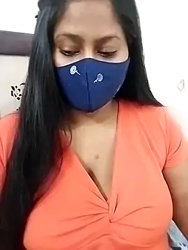 Snapshot of Shy_Peehu chatting on 03.22.26 Shy Peehu online show from 03.22.26