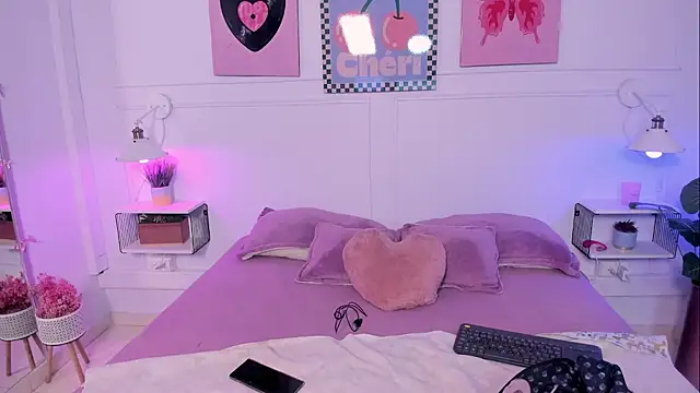 Snapshot of Zoe_Lynch_ chatting on 12.03.25 Zoe Lynch online show from 12.03.25