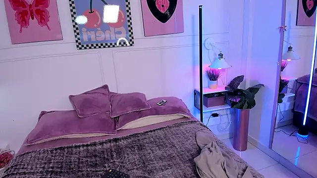 Snapshot of Zoe_Lynch_ chatting on 02.03.26 Zoe Lynch online show from 02.03.26