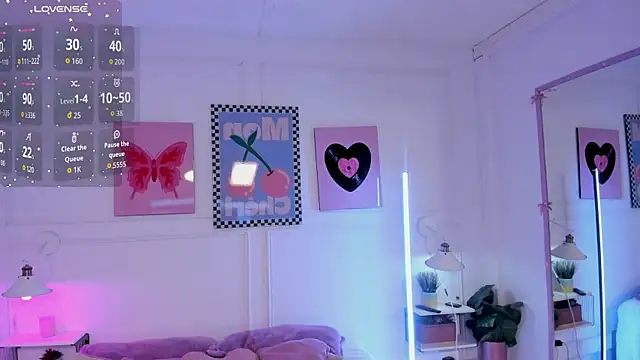 Zoe Lynch  online show from 07.03.26