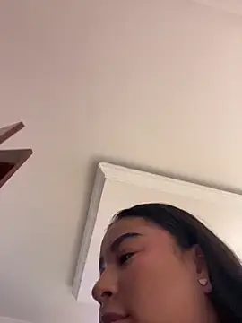 Zoey thompson online show from 06.20.26