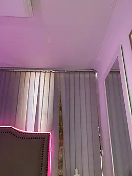 Zoey thompson online show from 07.28.26