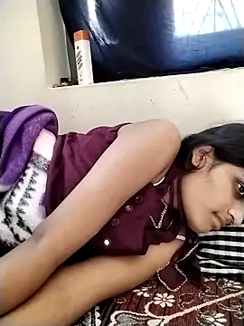 Sofia kuuu online show from 10.07.25