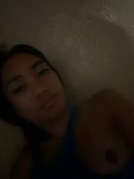 Side Chick online show from 06.04.26