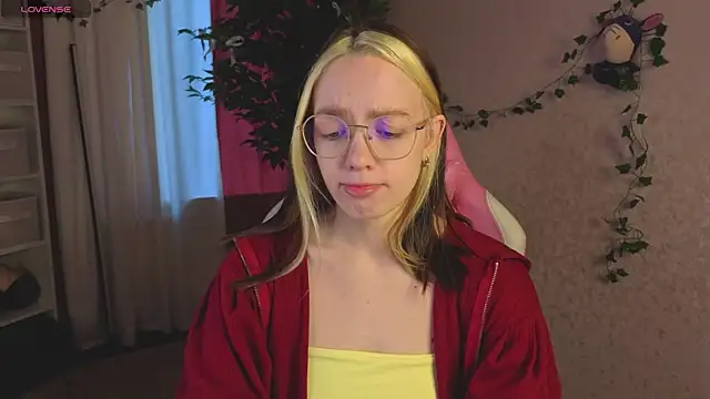 R0cket bunny online show from 04.19.26