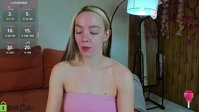 R0cket bunny online show from 06.10.26