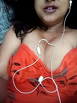 Snapshot of sweet_jenni chatting on 07.19.26 sweet jenni online show from 07.19.26