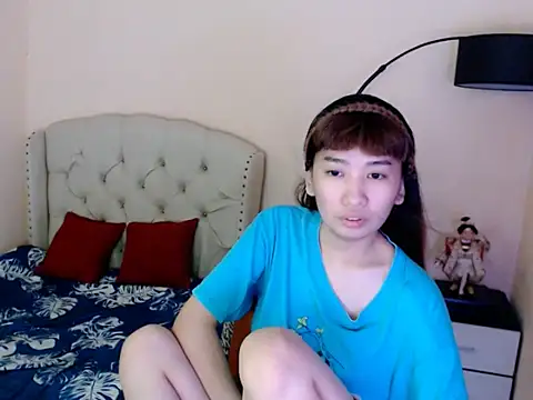 ShantalFoxxy  online show from 06.16.26