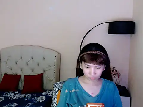 ShantalFoxxy  online show from 07.20.26