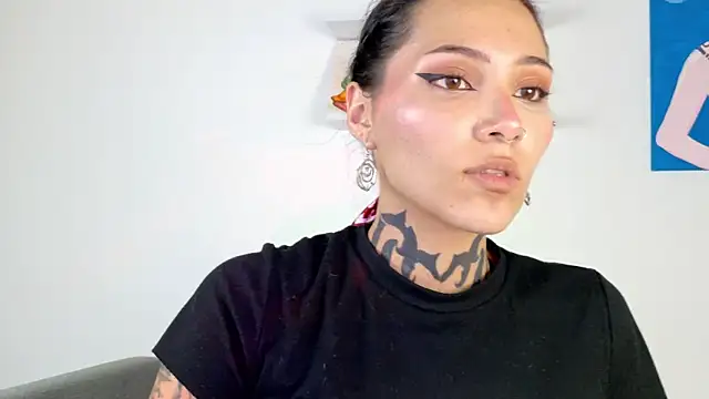 sara queen10 online show from 06.30.26
