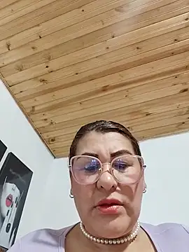 AlexxiaaMat online show from 04.28.26