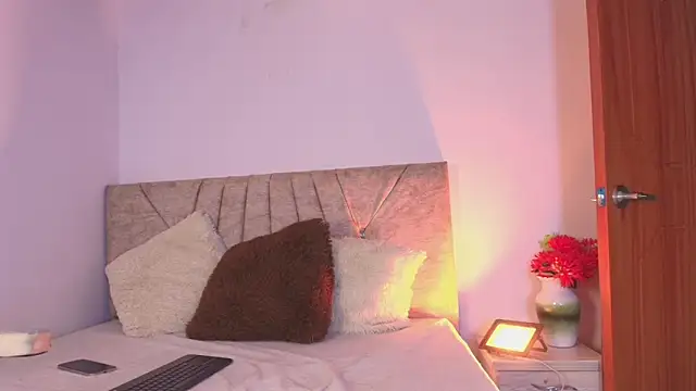 sweet artemiis online show from 02.24.26