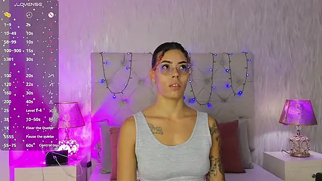 Pamelamiler   online show from 11.06.25