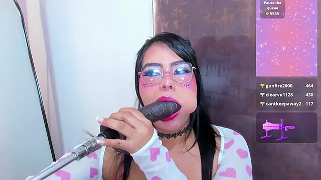 pocahontas lantina online show from 04.26.26