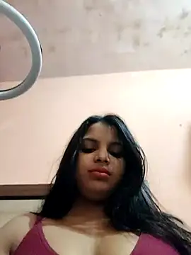 Maahhii 2 online show from 05.03.26