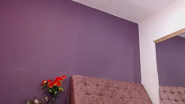 Snapshot of KateWelsin chatting on 07.25.26 KateWelsin online show from 07.25.26