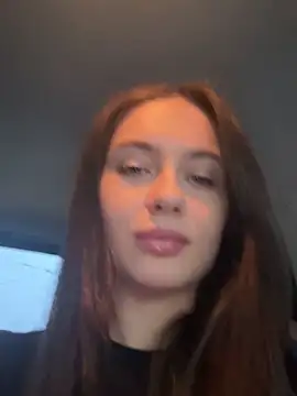 Snapshot of Ashley-Evans chatting on 12.03.24 Ashley-Evans online show from 12.03.24