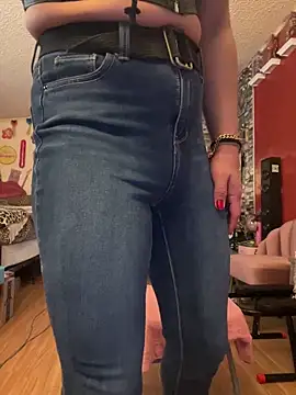 TranSexualJade95 online show from 06.06.26