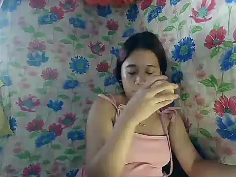 Pinay Skinny18 online show from 10.10.25