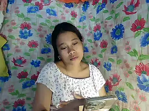 Pinay Skinny18 online show from 10.22.25