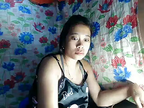 Pinay Skinny18 online show from 10.26.25