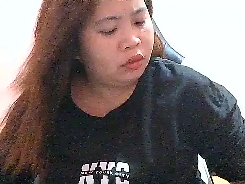 Snapshot of fresh_rosie chatting on 07.15.26 fresh rosie online show from 07.15.26