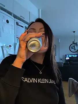 Snapshot of SwedishBaabe chatting on 10.09.25 SwedishBaabe online show from 10.09.25