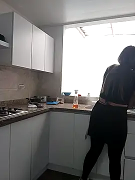 Fernandar2025 online show from 12.17.25