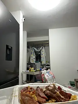 Snapshot of Valen1800 chatting on 02.11.26 Valen1800 online show from 02.11.26