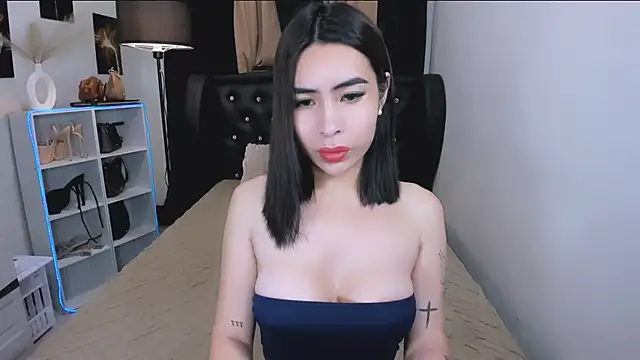 Claudia empress online show from 04.20.26