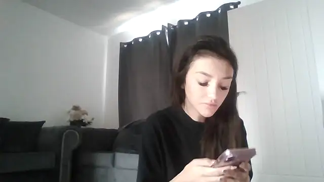 naughtybella05 online show from 10.23.25